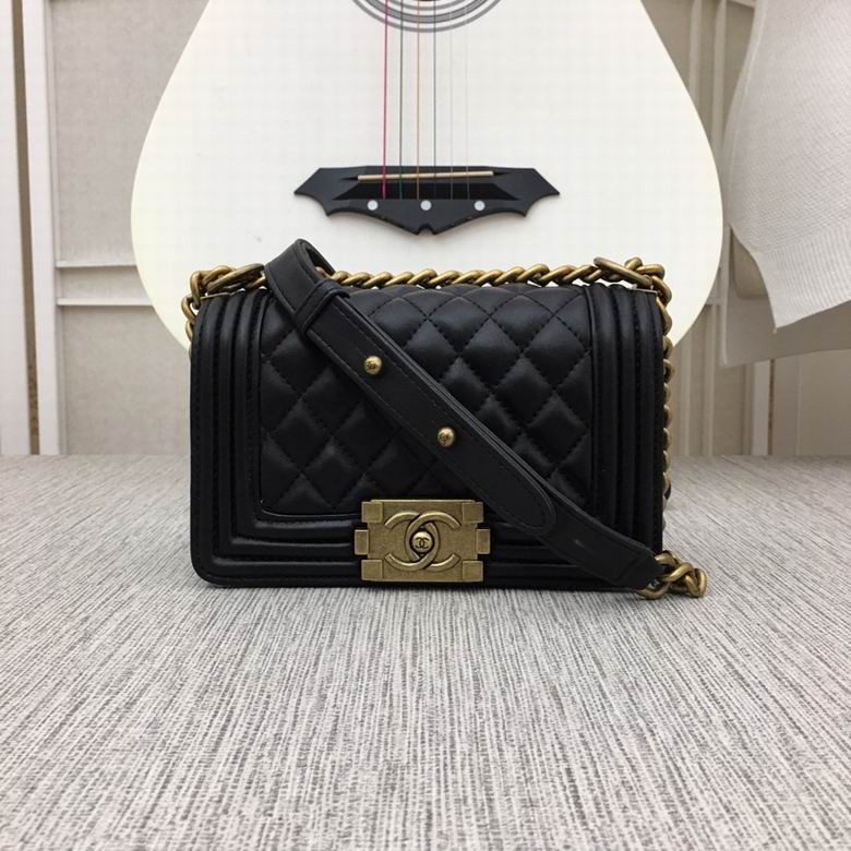 67085 20X12X7.5cm XMY 32色 109