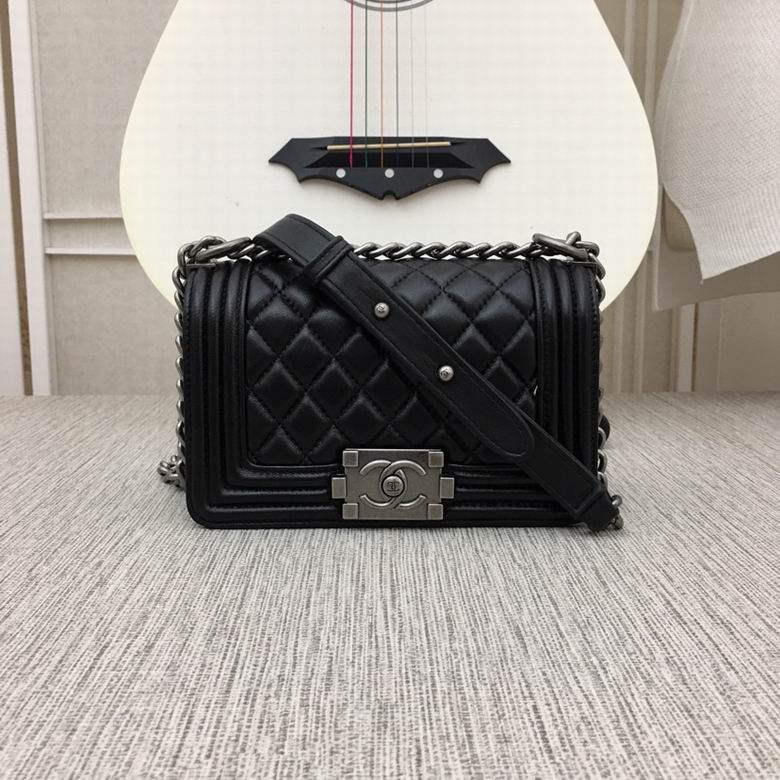 67085 20X12X7.5cm XMY 32色 118