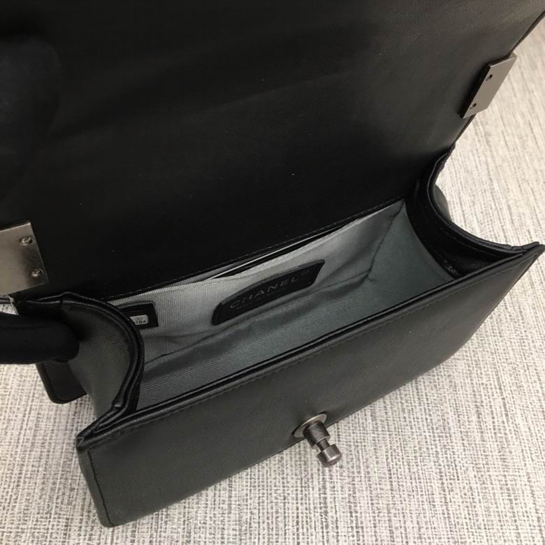 67085 20X12X7.5cm XMY 32色 125