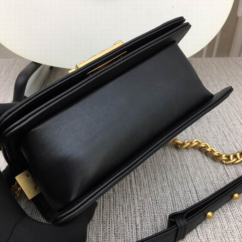 67085 20X12X7.5cm XMY 32色 140