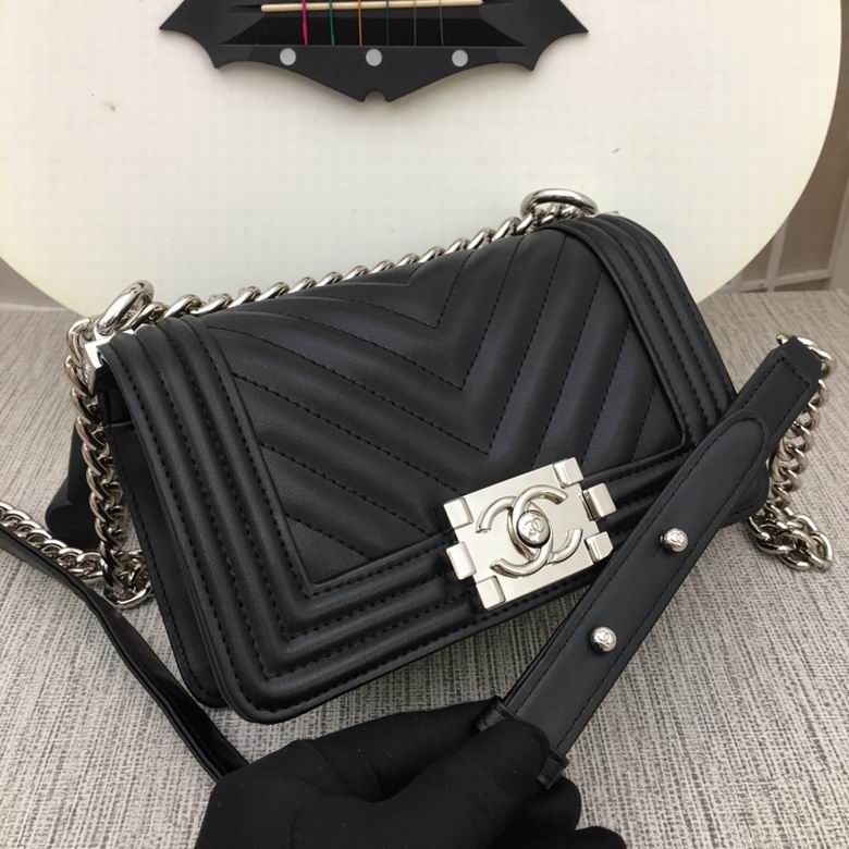 67085 20X12X7.5cm XMY 32色 165