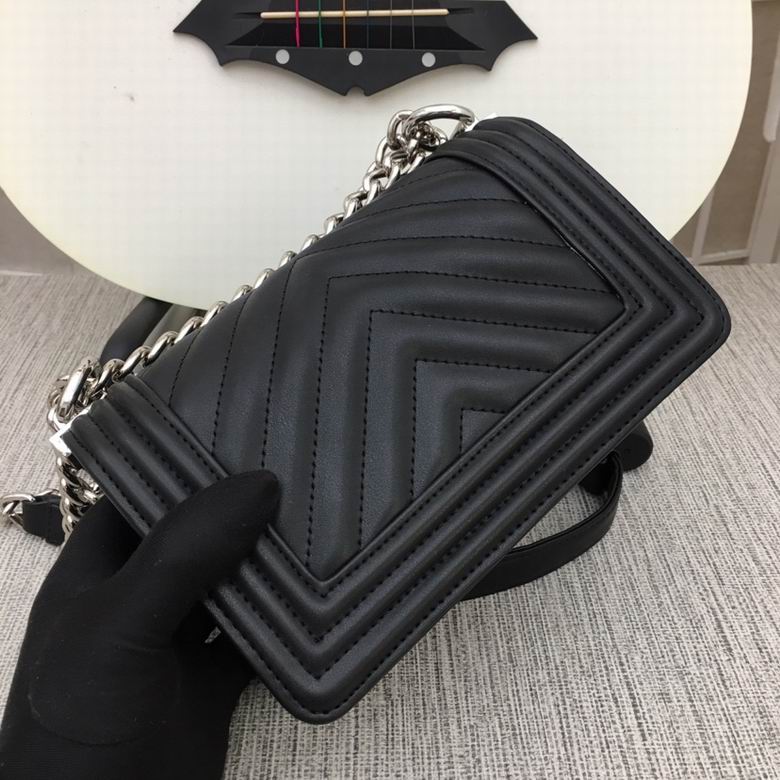 67085 20X12X7.5cm XMY 32色 168