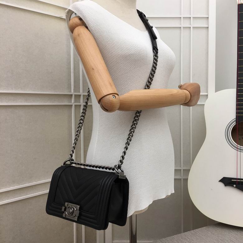 67085 20X12X7.5cm XMY 32色 181