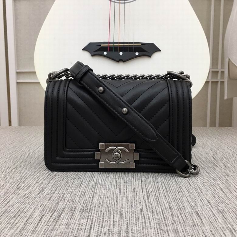 67085 20X12X7.5cm XMY 32色 182