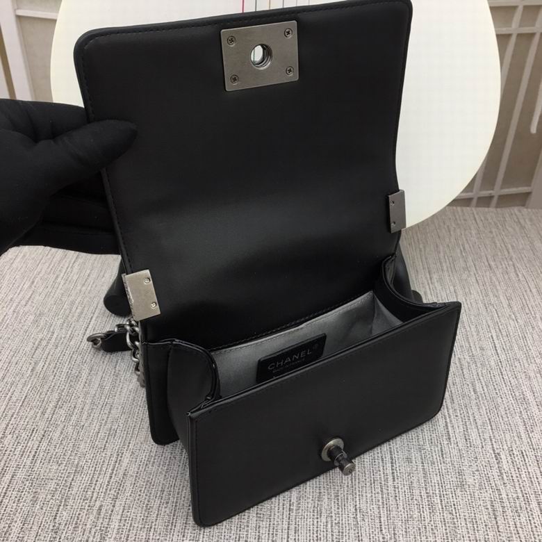 67085 20X12X7.5cm XMY 32色 187