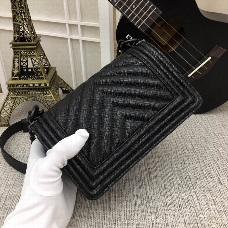 67085 20X12X7.5cm XMY 32色 204