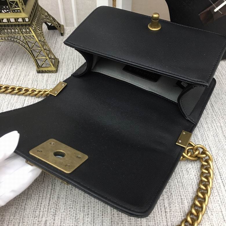 67085 20X12X7.5cm XMY 32色 250