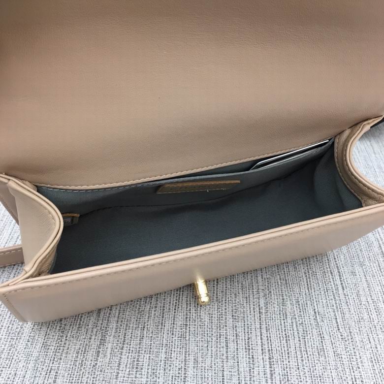 67086 25X15X7.5cm XMY 24色 107