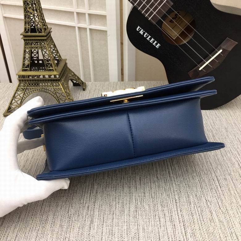 67086 25X15X7.5cm XMY 24色 113