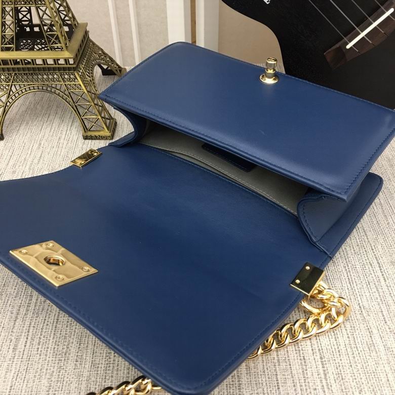 67086 25X15X7.5cm XMY 24色 115