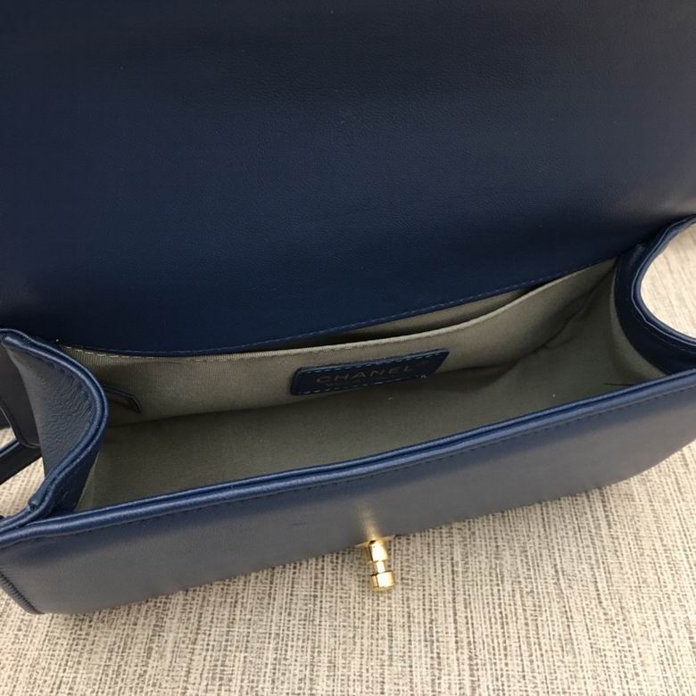 67086 25X15X7.5cm XMY 24色 116