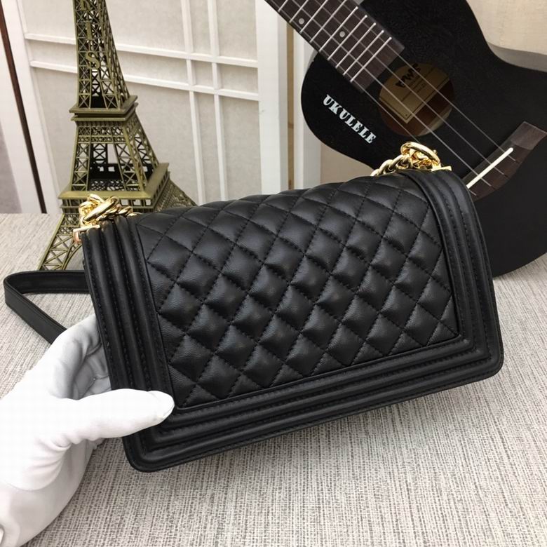 67086 25X15X7.5cm XMY 24色 141