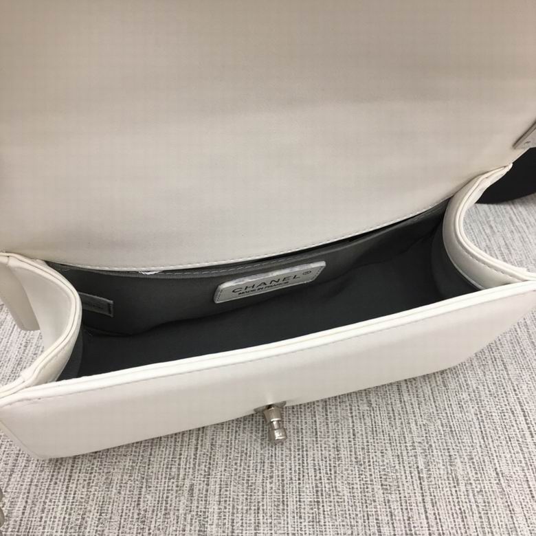 67086 25X15X7.5cm XMY 24色 152