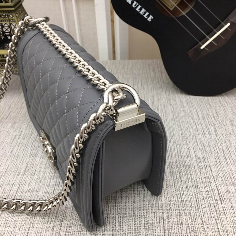 67086 25X15X7.5cm XMY 24色 157