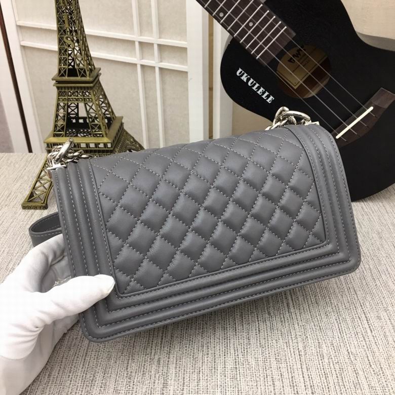 67086 25X15X7.5cm XMY 24色 159