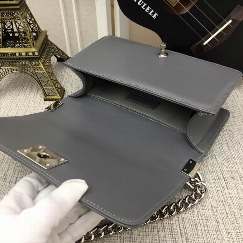 67086 25X15X7.5cm XMY 24色 160