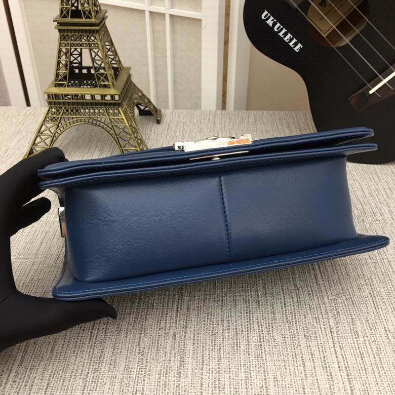 67086 25X15X7.5cm XMY 24色 185