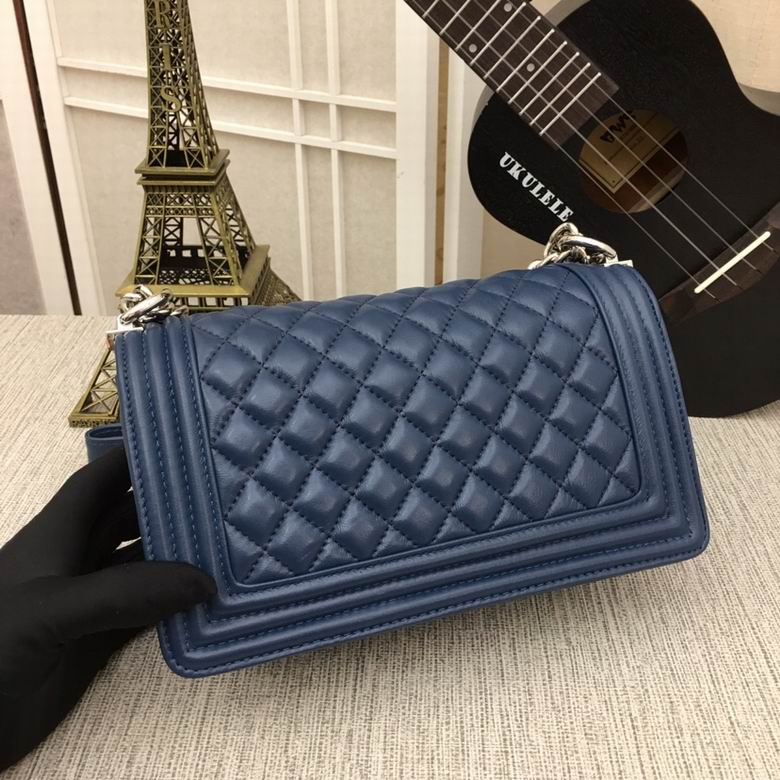 67086 25X15X7.5cm XMY 24色 186