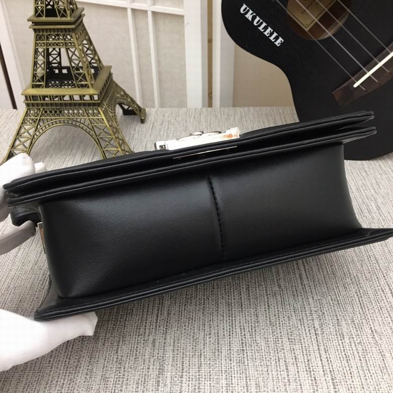 67086 25X15X7.5cm XMY 24色 212