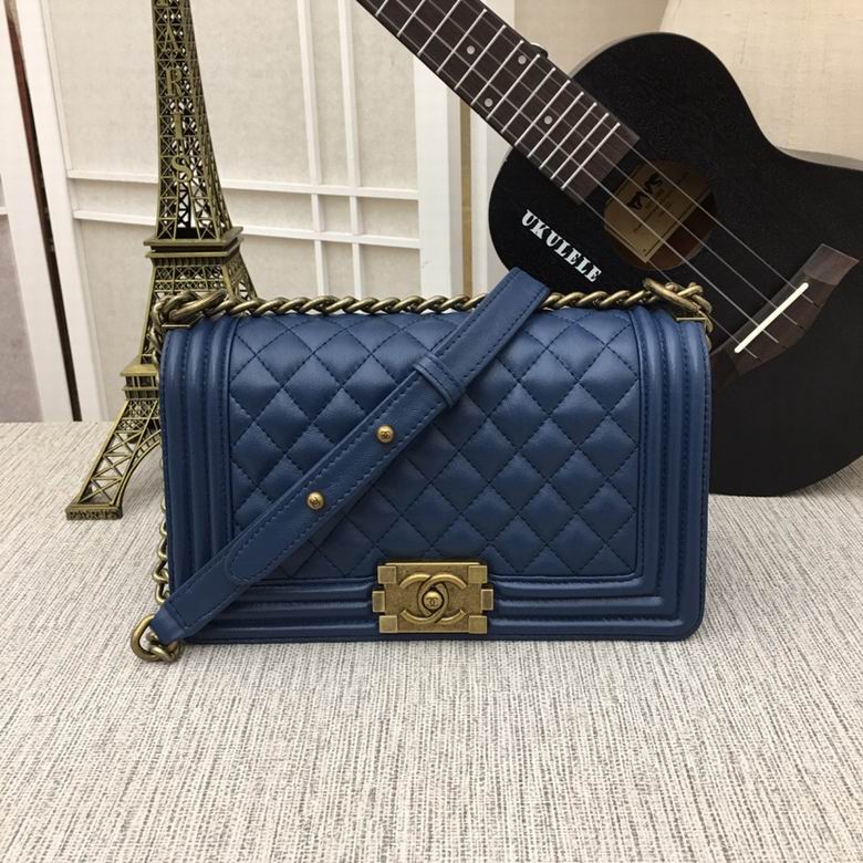 67086 25X15X7.5cm XMY 24色 37