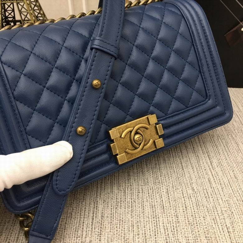 67086 25X15X7.5cm XMY 24色 39