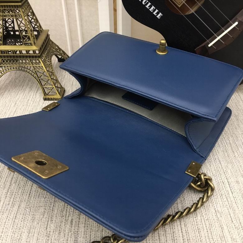 67086 25X15X7.5cm XMY 24色 43