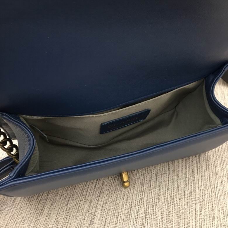 67086 25X15X7.5cm XMY 24色 44