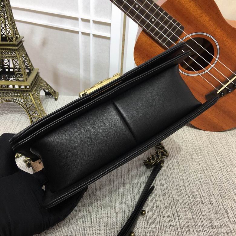 67086 25X15X7.5cm XMY 24色 68