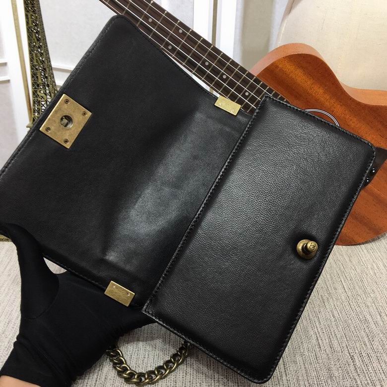 67086 25X15X7.5cm XMY 24色 70