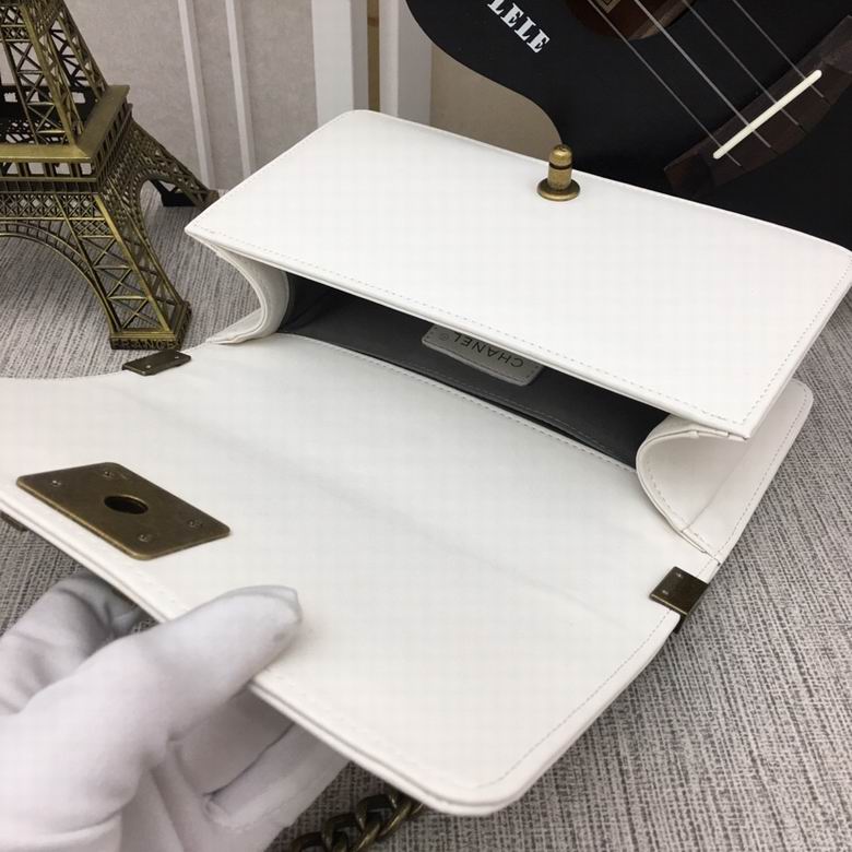 67086 25X15X7.5cm XMY 24色 7