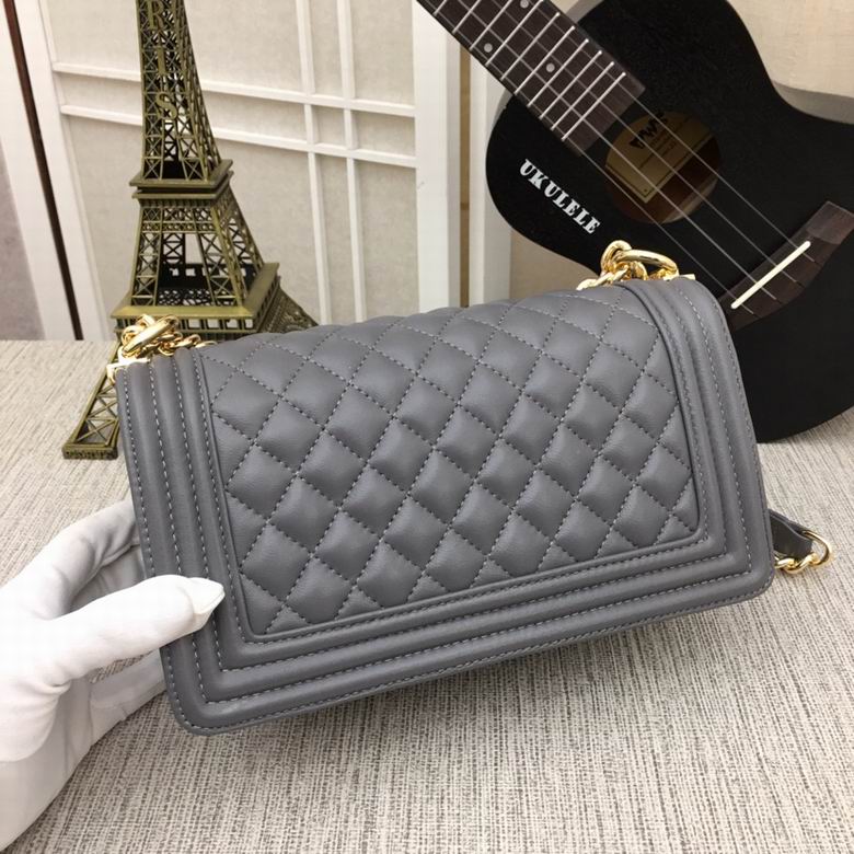 67086 25X15X7.5cm XMY 24色 87