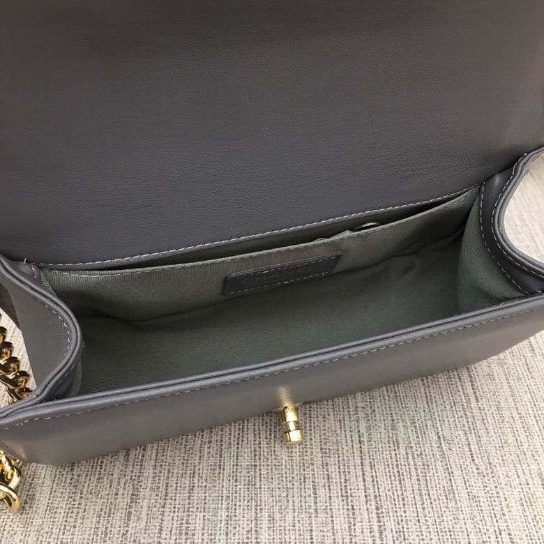 67086 25X15X7.5cm XMY 24色 89