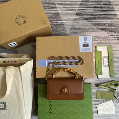 675795 19X11.5X4cm MP 4色 (18)