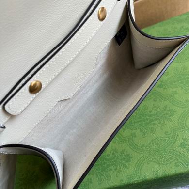 675795 19X11.5X4cm MP 4色 (35)