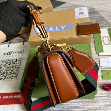 675797 21X15X7cm MP 1 (3)