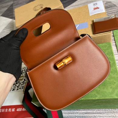 675797 21X15X7cm MP 1 (7)