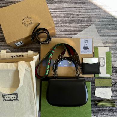 675797 21X15X7cm MP 14 (2)