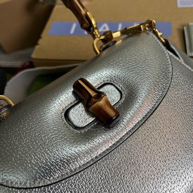 675797 21X15X7cm MP 5 (5)