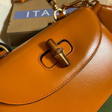 675797 21X15X7cm MP 7 (5)