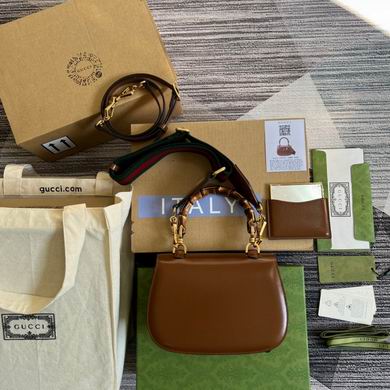 675797 21X15X7cm MP 8 (2)