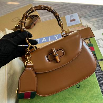 675797 21X15X7cm MP 8 (4)