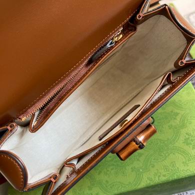 675797 21X15X7cm MP 8 (9)