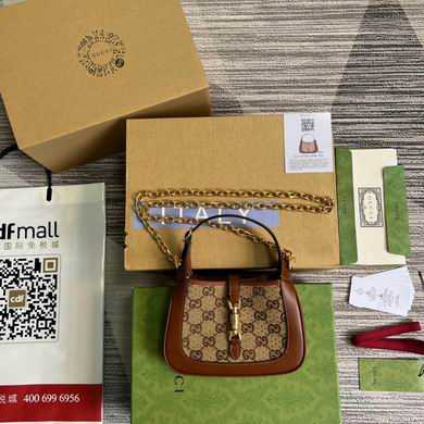 675799 19X13X13cm MP (1)