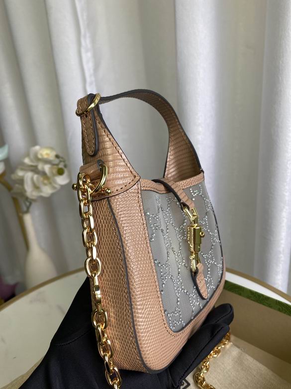 677027 19X13X3cm DF (3)