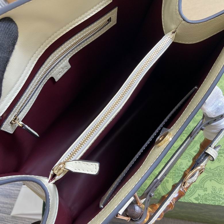 678842 35X30X14cm YG 7