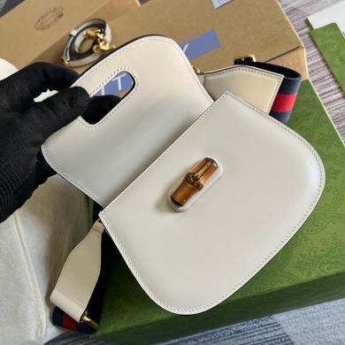 686864 17X12X7.5cm MP 10 (7)