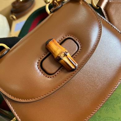 686864 17X12X7.5cm MP 11 (5)