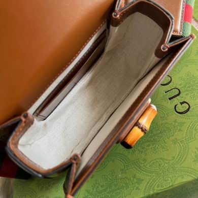 686864 17X12X7.5cm MP 11 (9)