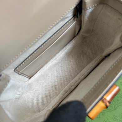 686864 17X12X7.5cm MP 2 (8)