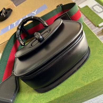 686864 17X12X7.5cm MP 6 (7)